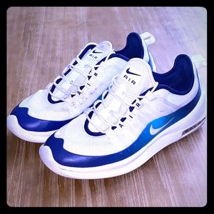 Nike Air Max Axis Premium Wht/Blue Sz 8 NO BOX